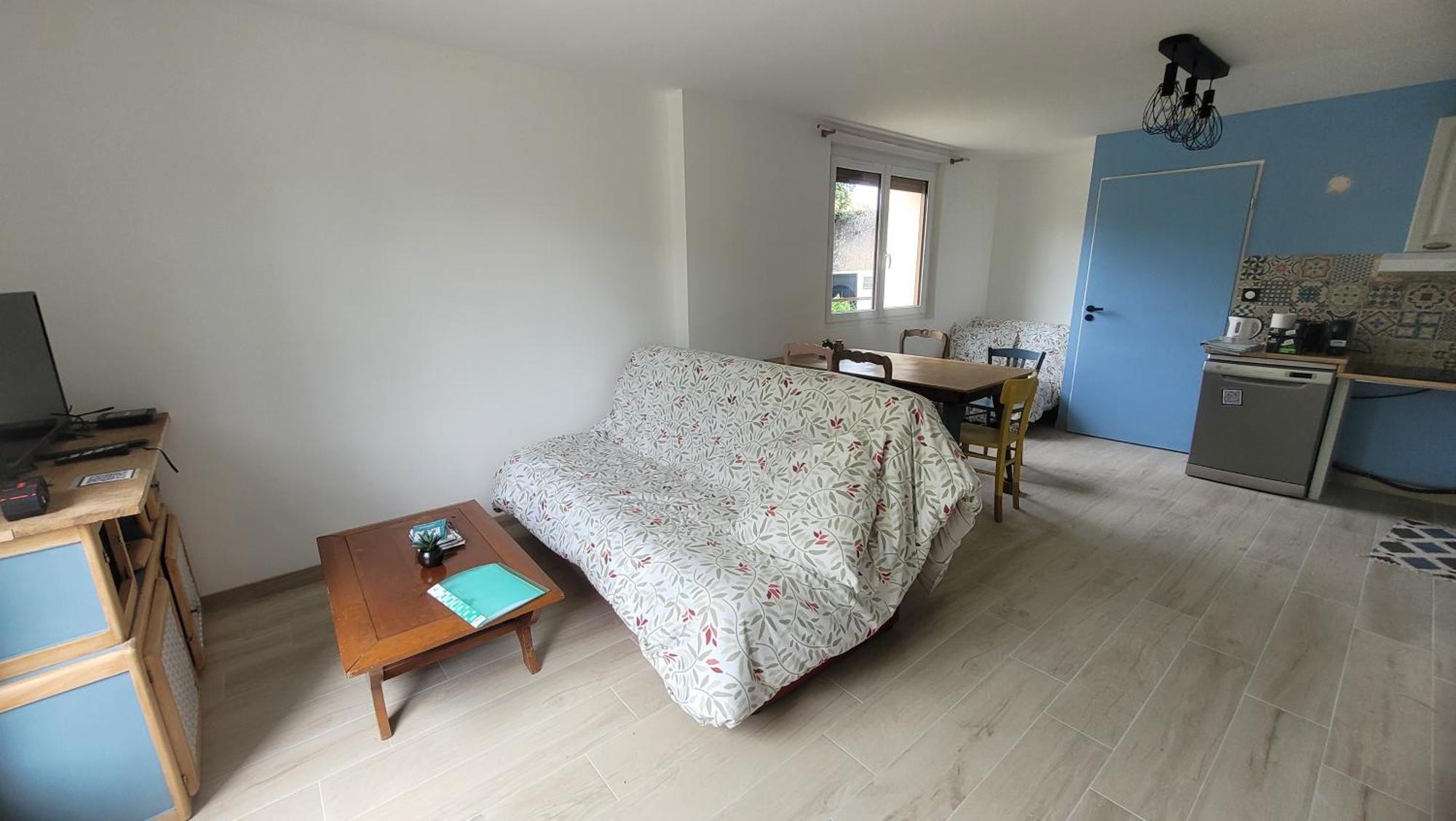 Le Truc En Plus, Accessibles Pmr, Appartement 45 M2 Mitoyen Dans Une Maison Avec Un Autre Appartement Guérard 外观 照片